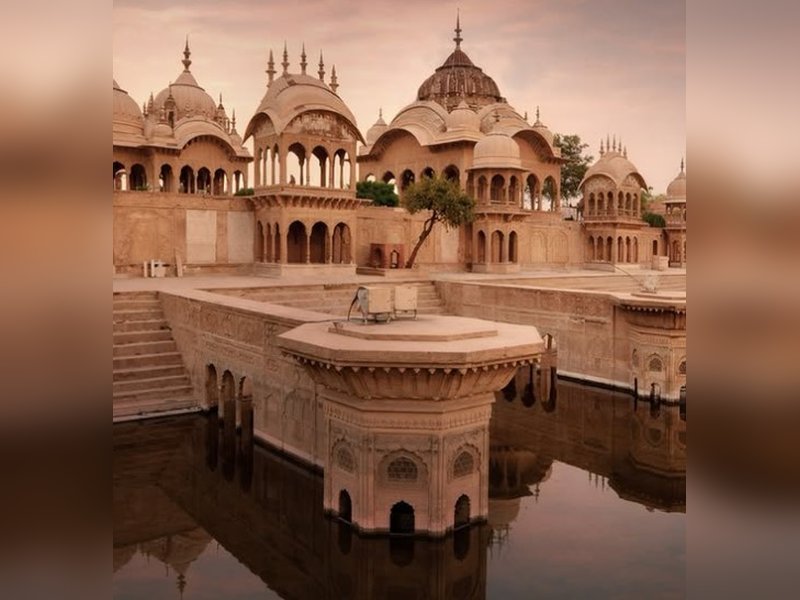 झील, जंगल और घाट... गर्मियों में राहत का पूरा पैकेज है उत्तर प्रदेश, इन जगहों पर सुकून संग मिलेगी ठंडक