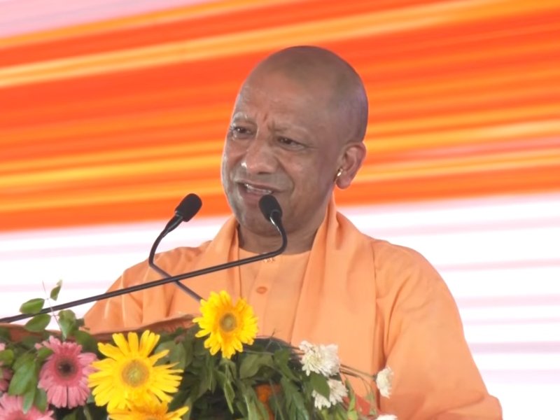'माफिया और मच्छरों को खत्म कर दिया', कुशीनगर में बोले मुख्यमंत्री योगी, फाजिलनगर का नाम बदलने का भी ऐलान