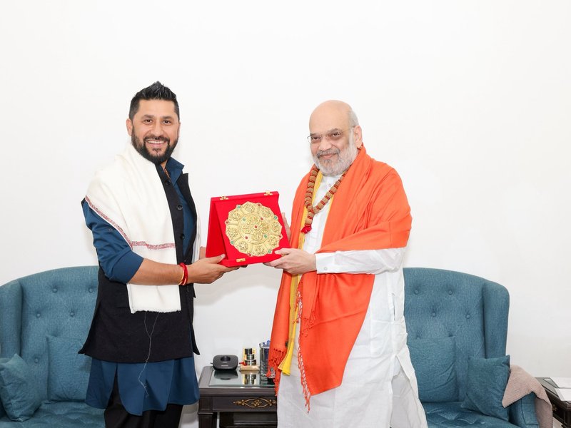 HM Amit Shah meets delegation of Nepal’s Rastriya Swatantra Party (Photo: IANS)