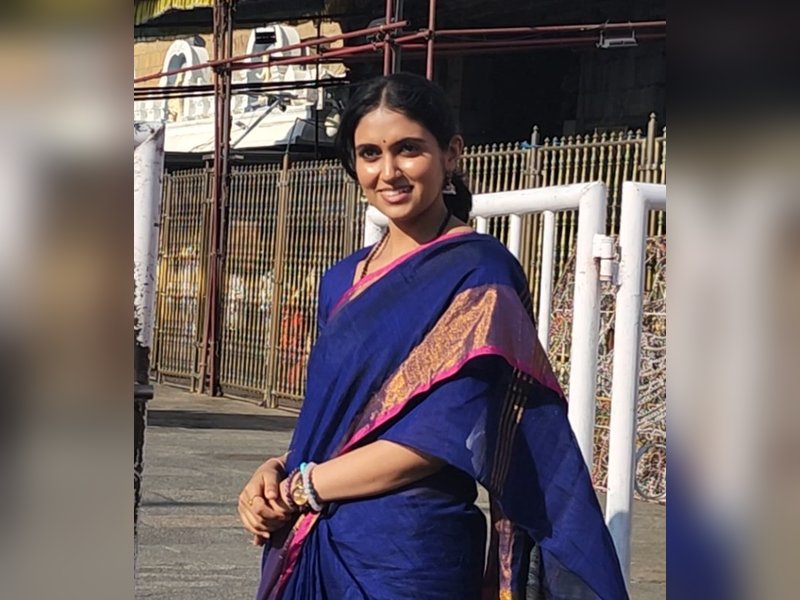 ‘Sairat’ actress Rinku Rajguru offers prayers at the revered Srivari temple in Tirumala