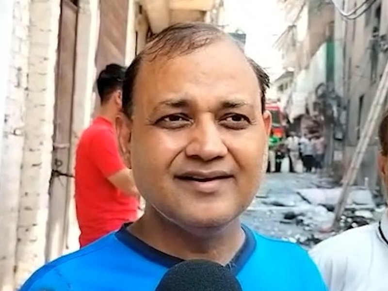 Malviya Nagar fire: AAP, BJP praise locals for rescue efforts