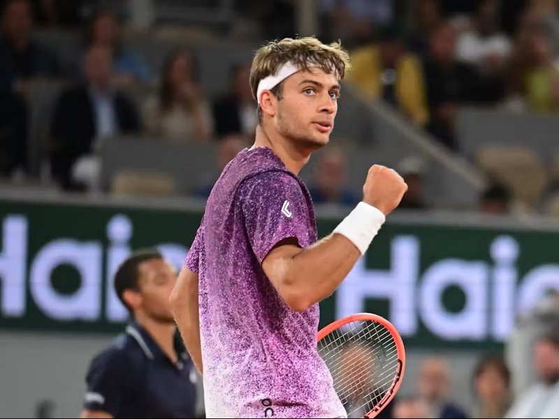 Flavio Cobolli ends Felix Auger-Aliassime's hopes, reaches first major semifinal of his career in the French Open in Paris on Wednesday. Photo credit: @RolandGarros/X