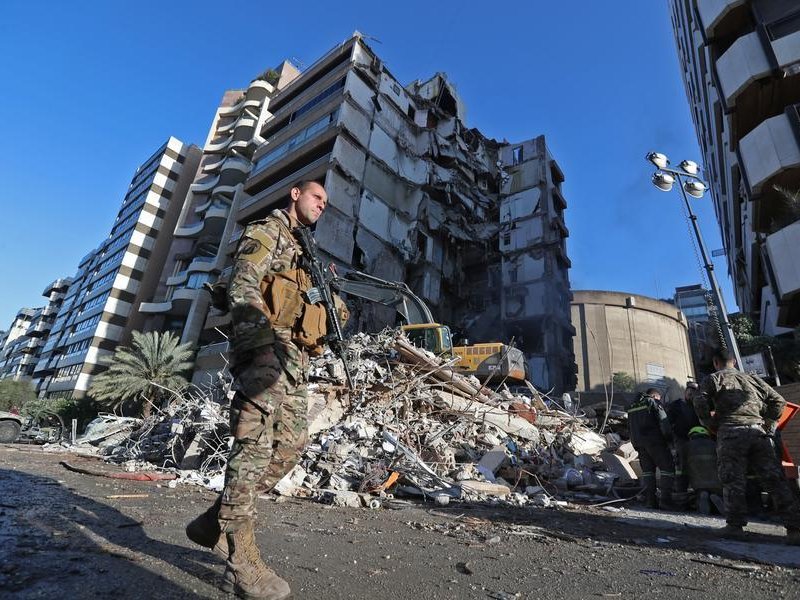 Israel, Lebanon agree to ceasefire deal