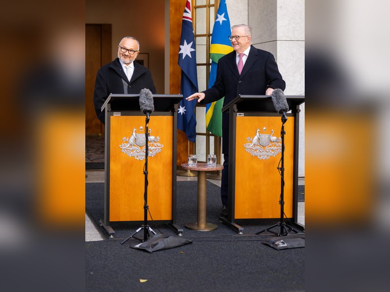 Solomon Islands to review security agreement with China 