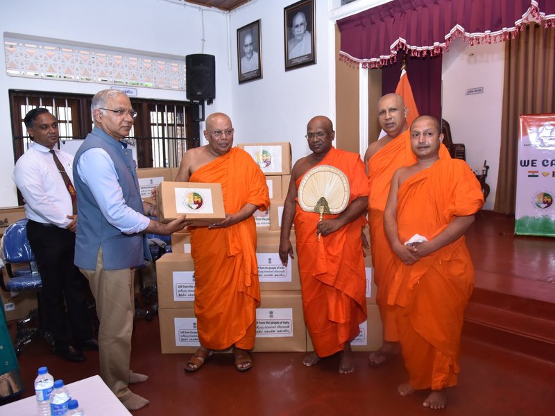 Sri Lanka: India hands over IT equipment to ancient temple in Dambulla