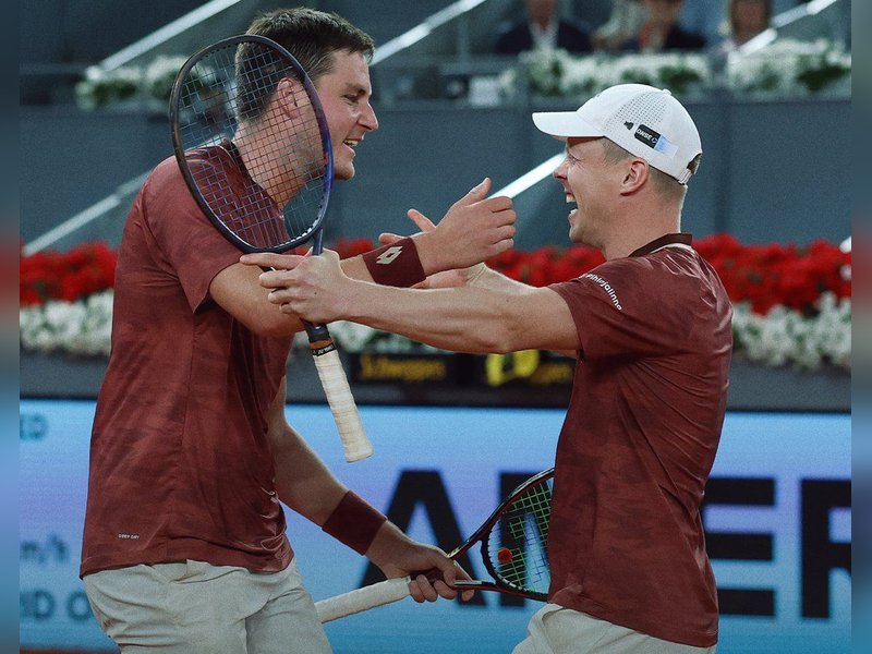 Harri Heliovaara and Henry Patten stormed into maiden men's doubles final of the French Open 2026 in Paris on Thursday. Photo credit: @Roland=Garros/X