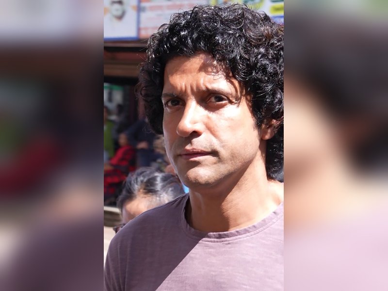 Farhan Akhtar celebrates 15 years of 'Zindagi Na Milegi Dobara', says ‘still seizing the day'