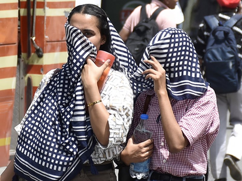 एनसीआर में फिलहाल भीषण गर्मी से राहत, अगले कई दिनों तक 40 डिग्री के आसपास रहेगा तापमान