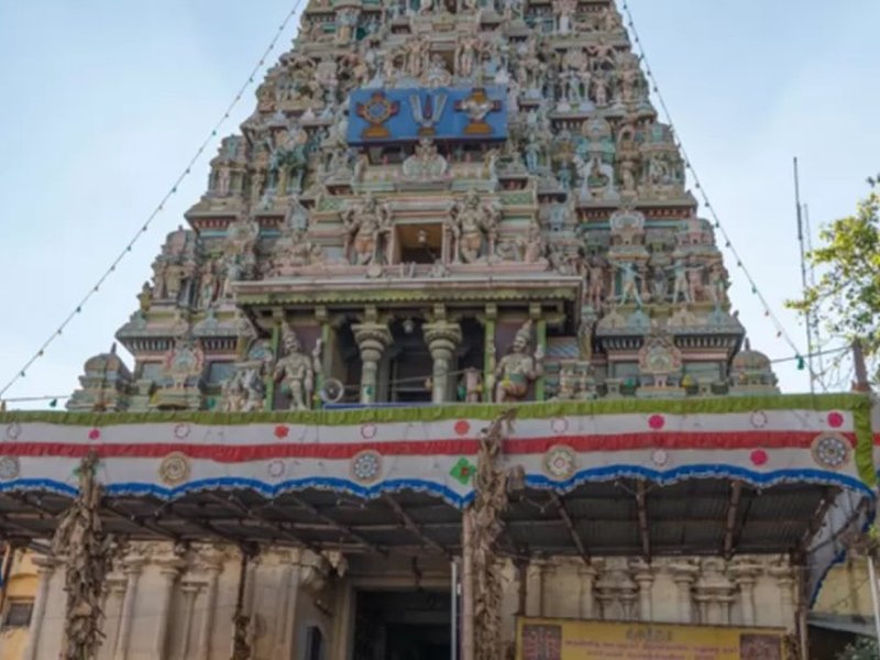 पुरुषोत्तम मास विशेष : दक्षिण भारत का अनोखा नारायण का मंदिर, आठ हिस्सों वाले शिखर की जमीन पर नहीं पड़ती परछाईं 