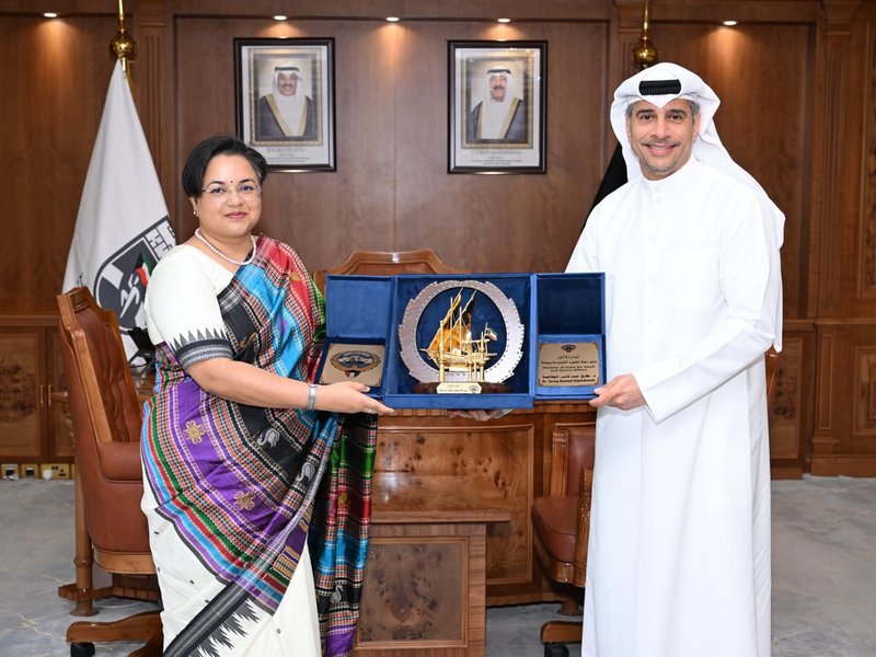 Indian Ambassador discusses sports and youth engagement with Kuwait Minister