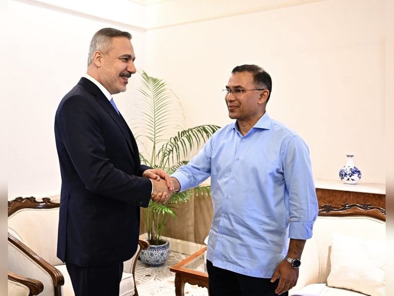 Dhaka: Turkish FM calls on Bangladesh PM, meets leaders of radical Islamist party