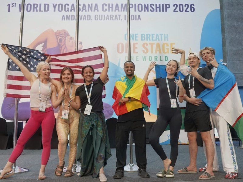 Hosts India extend lead at top of medals tally with 22 gold on the third day of the World Yogasana Championships being played at the EKA Arena in Ahmedabad on Saturday. Photo credit: SAI Media