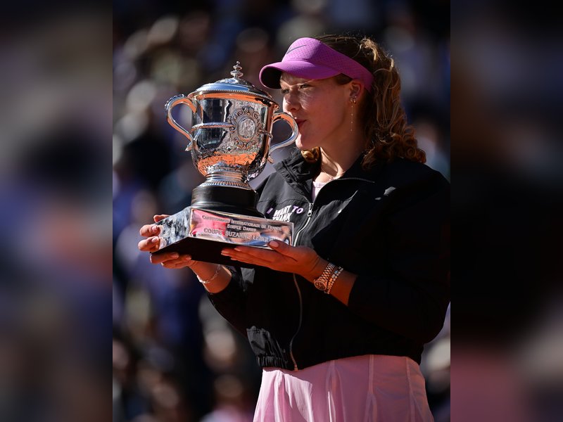 Mirra Andreeva beats Maja Chwalinska to become the youngest champion at the French Open since 1992 at Stade Roland Garros in Paris on Saturday. Photo credit: @Roland-Garros/X 