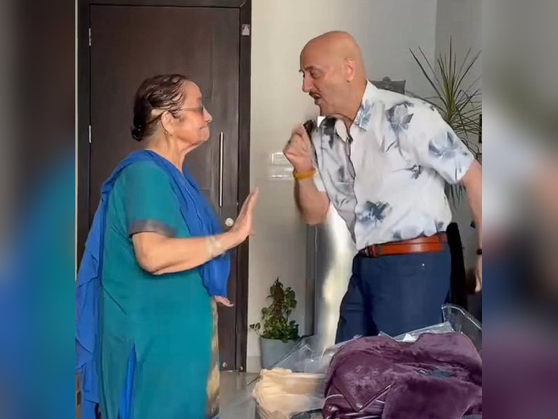 Anupam Kher shares adorable dance moment with mother Dulari