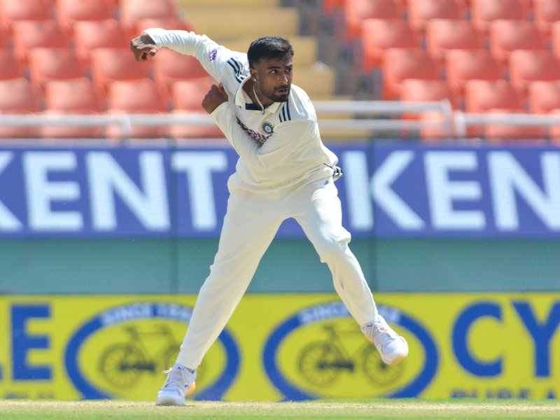 Warwickshire sign India spinner Manav Suthar on short-term contract for County Championship