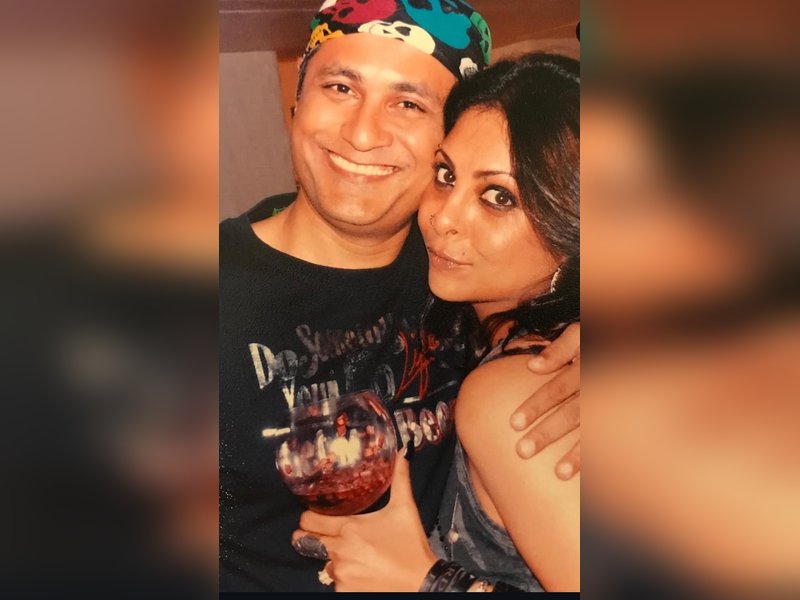 Shefali Shah extends birthday wishes to husband Vipul Shah, says he ‘probably won't even see’