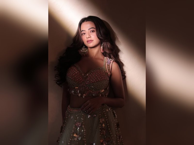 ओटीटी में कदम रख कम्फर्ट जोन से बाहर आईं हेली शाह, बोलीं- काम से बनाना चाहती हूं पहचान
