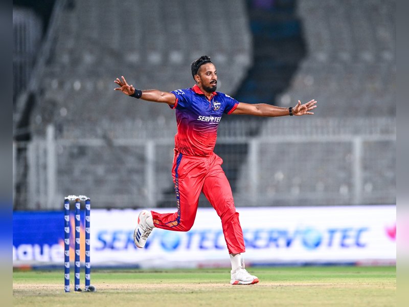 All-rounders Shahbaz Ahmed, Karan Lal impress as Rarh Tigers, Siliguri Strikers win in Season 3 of the Bengal T20 League at Eden Gardens in Kolkata on Monday. Photo credit: CAB