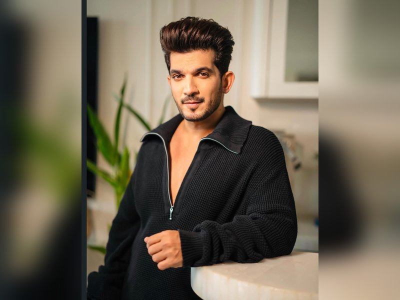 Arjun Bijlani explains why TV is more traditional than OTT and films
