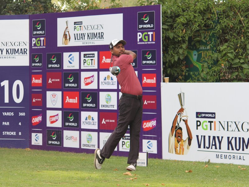Abhishek Kumar takes opening-round lead at PGTI NexGen Vijay Kumar Memorial being played at Lucknow Golf Club in Lucknow on Tuesday. Photo credit: PGTI Tour