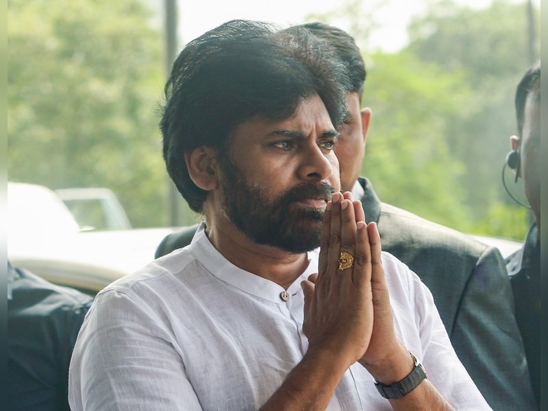 Pawan Kalyan condemns YSRCP leader’s comments on Minister Anitha