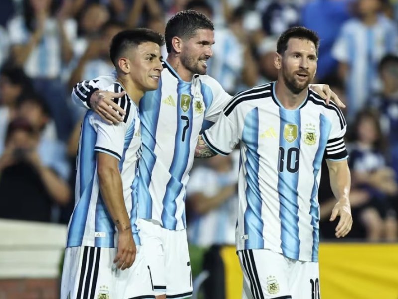 Messi shines on injury return as Argentina beat Iceland in FIFA WC warm-up