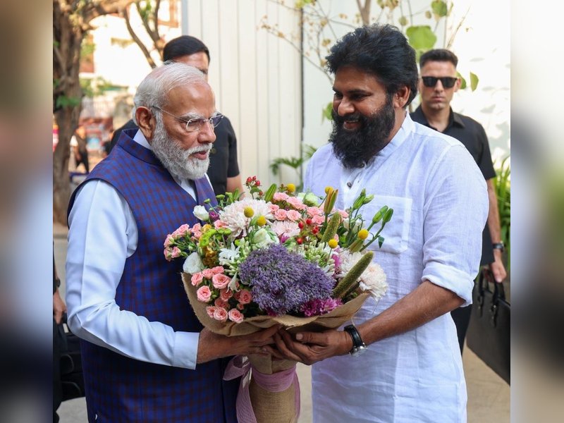 सबसे लंबे समय तक प्रधानमंत्री रहने पर पवन कल्याण ने पीएम मोदी को दी बधाई, गिनाईं सरकार की उपलब्धियां