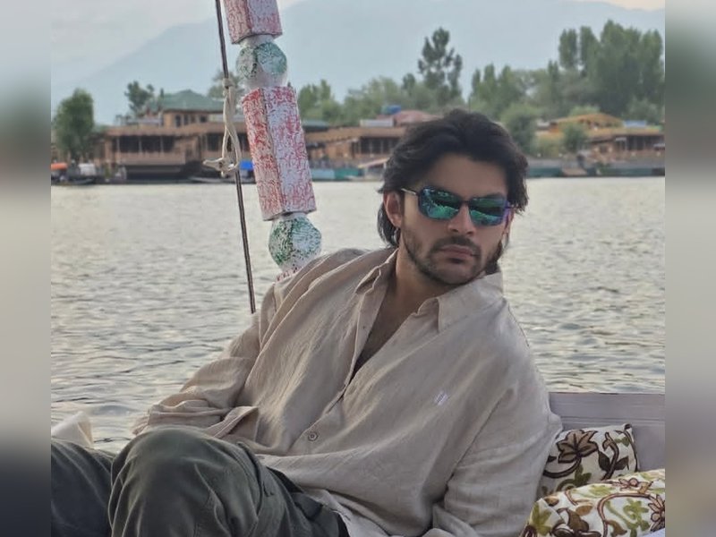 Veer Pahariya soaks in Kashmir's magic during first visit, calls it 'Paradise on Earth'