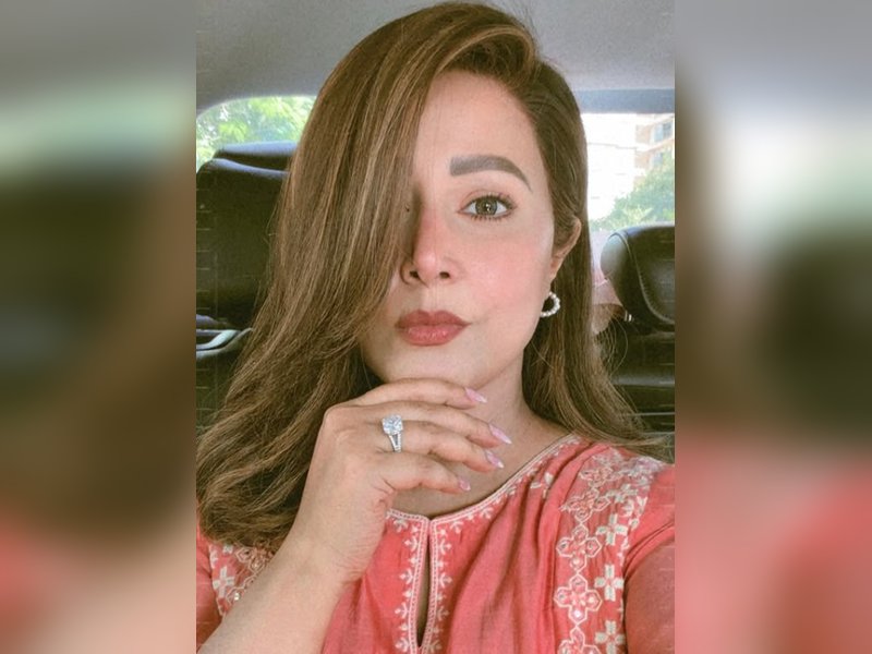 Hina Khan congratulates PM Modi, says modern India can be defined as 'Before Modi' & 'After Modi'