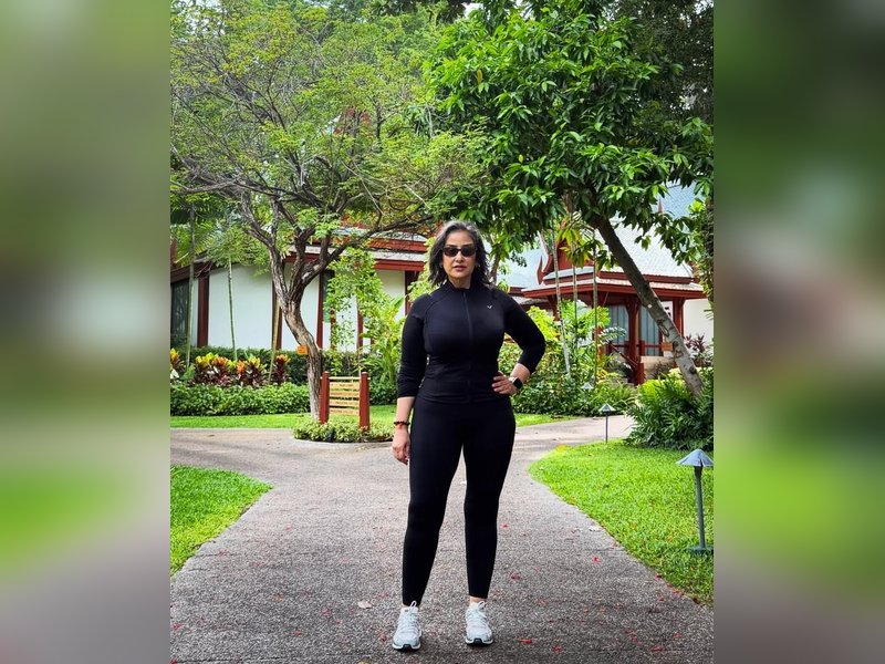 Manisha Koirala says, ‘Wellness isn’t a destination,it’s a daily practice’, motivates fans to stay fit