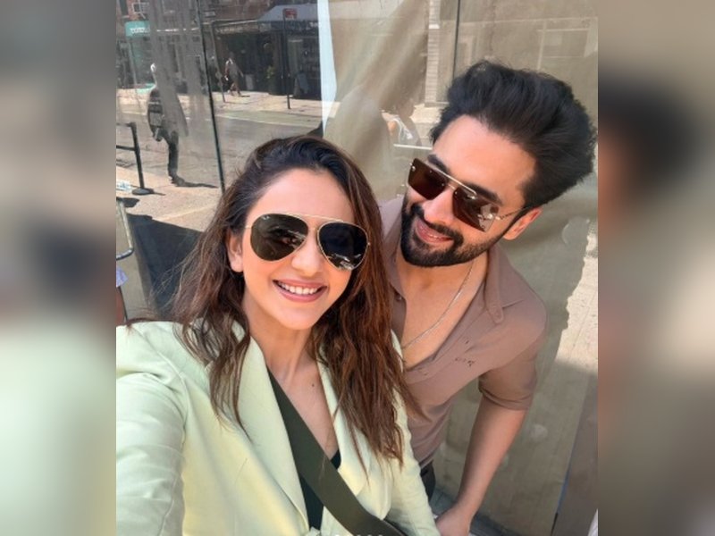 Jackky Bhagnani shares romantic NYC memories with his most ‘favourite person’