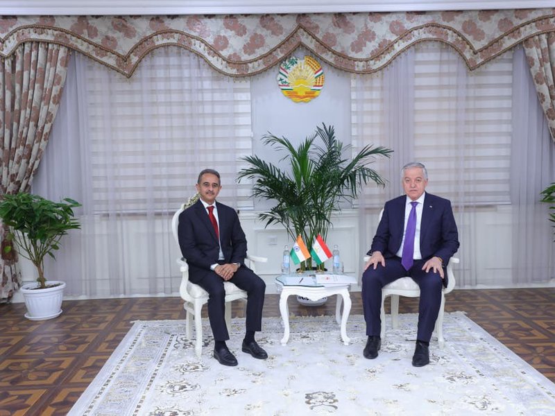 MoS Singh and Tajikistan FM discuss ways to further strengthen bilateral cooperation