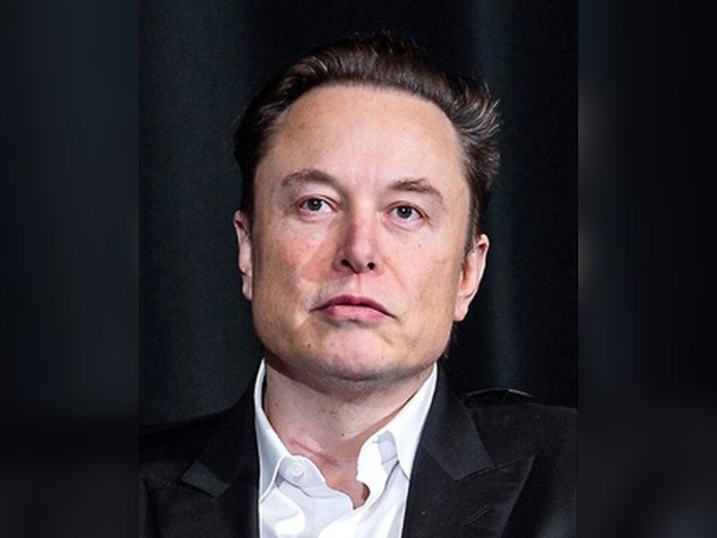 SpaceX begins trading on Nasdaq, Musk set to become world’s 1st trillionaire