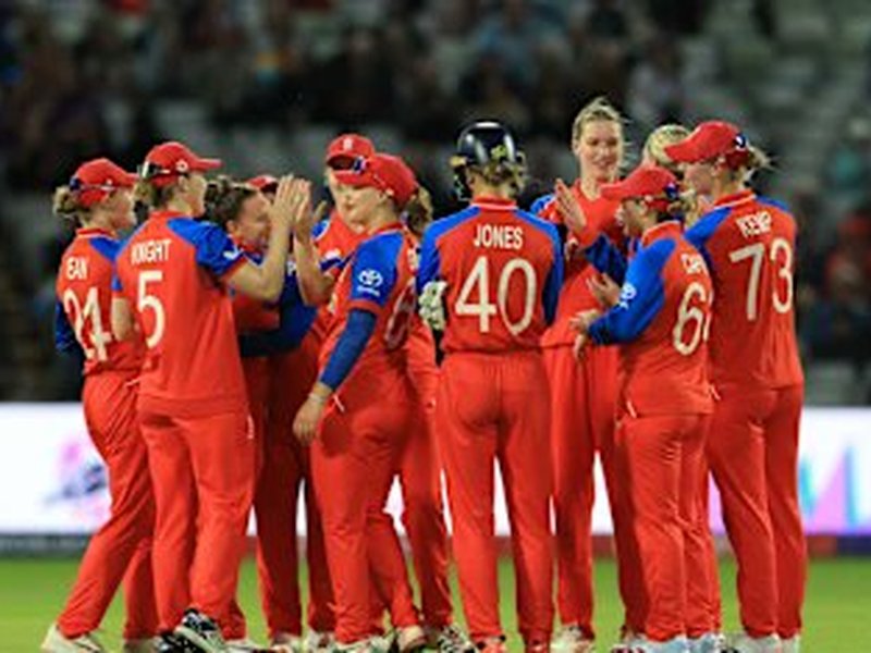 महिला टी20 विश्व कप: डैनी व्याट का धमाकेदार शतक, इंग्लैंड ने श्रीलंका को 87 रनों से रौंदा