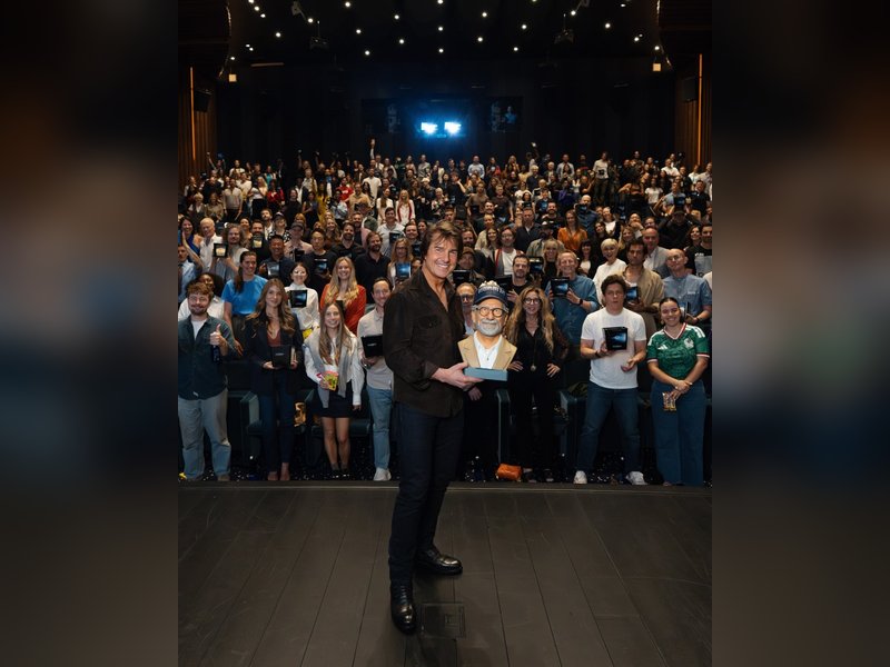 Tom Cruise thanks Steven Spielberg for ‘hours of joy in cinema’