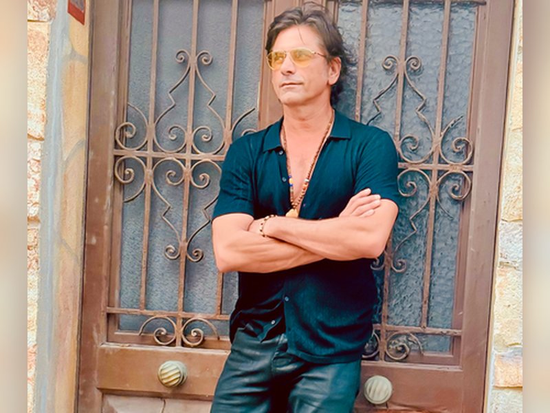 John Stamos reveals what connects his botched 'nose job’with  Michael Jackson (Photo: John Stamos/Instagram)