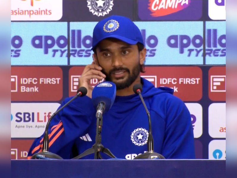 Nitish Reddy pauses post-match presser to answer mother’s call; fans say 'priorities matter'