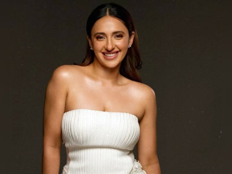 Akansha Ranjan Kapoor says her ‘Gram Chikitsalay’ character navigates greater responsibilities, complex decisions in season 2