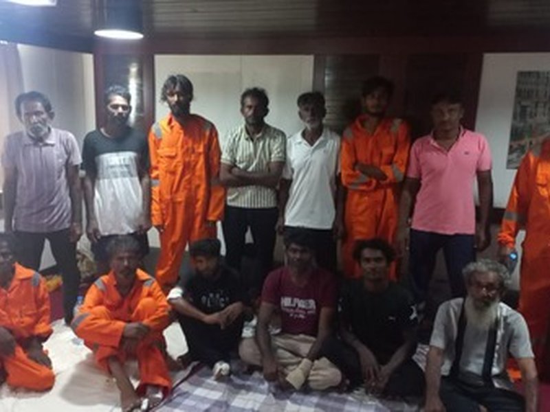 ओमान तट पर डूबे 'विराट-1' से 14 भारतीय क्रू मेंबर्स को बचाने में अमेरिकी नौसेना ने की मदद
