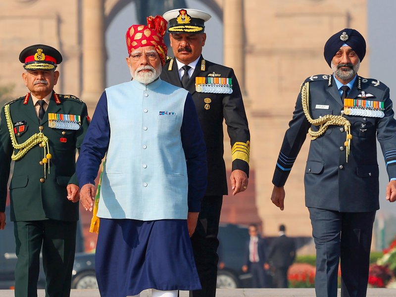पीएम मोदी ने बताया पिछले 12 वर्षों में कैसे मजबूत हुआ भारत का रक्षा तंत्र, स्वदेशी तकनीक को मिला बड़ा बढ़ावा