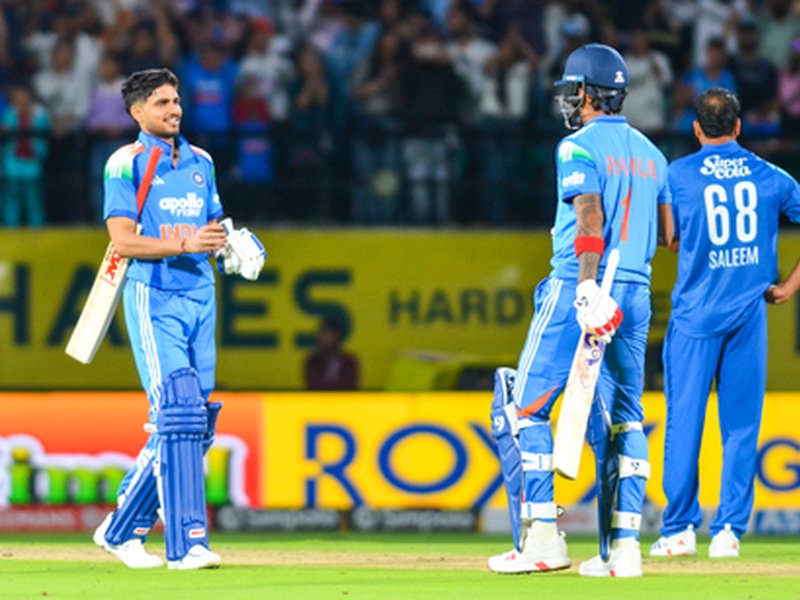 भारत बनाम अफगानिस्तान: वनडे फॉर्मेट में 8वीं बार 400 रन, संयुक्त रूप से 'नंबर-1' बनी टीम इंडिया