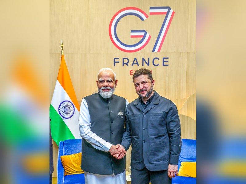 Evian-les-Bains: Prime Minister Narendra Modi meets Ukraine President Volodymyr Zelenskyy on the sidelines of the G7 Summit, in Evian-les-Bains, France, on Wednesday, June 17, 2026. (Photo: IANS/PMO)