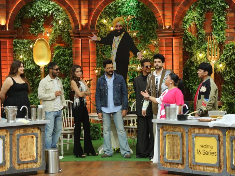 Ajay Devgn, Riteish Deshmukh, Jaaved Jaaferi add ‘Dhamaal’ tadka to ‘Laughter Chefs Unlimited Entertainment’ 