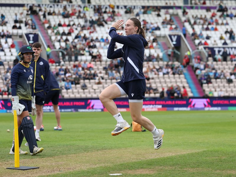 Women’s T20 WC: NZ, Ireland eye crucial win to avoid group-stage elimination (Preview)
