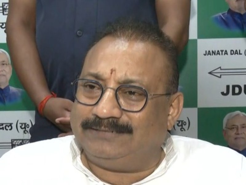JD(U) calls Trump's praise for PM Modi positive, RJD hits out