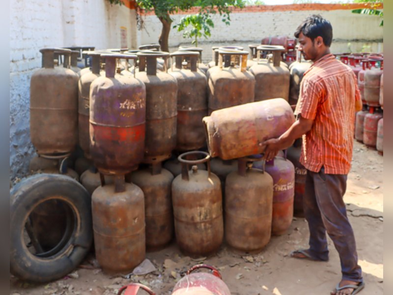 1.47 crore LPG cylinders delivered in last 3 days as supply stays normal 