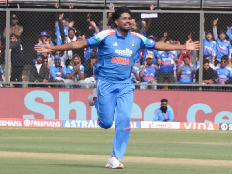 अफगानिस्तान के खिलाफ तीसरे वनडे के लिए भारतीय टीम में शामिल हुए हर्षित राणा