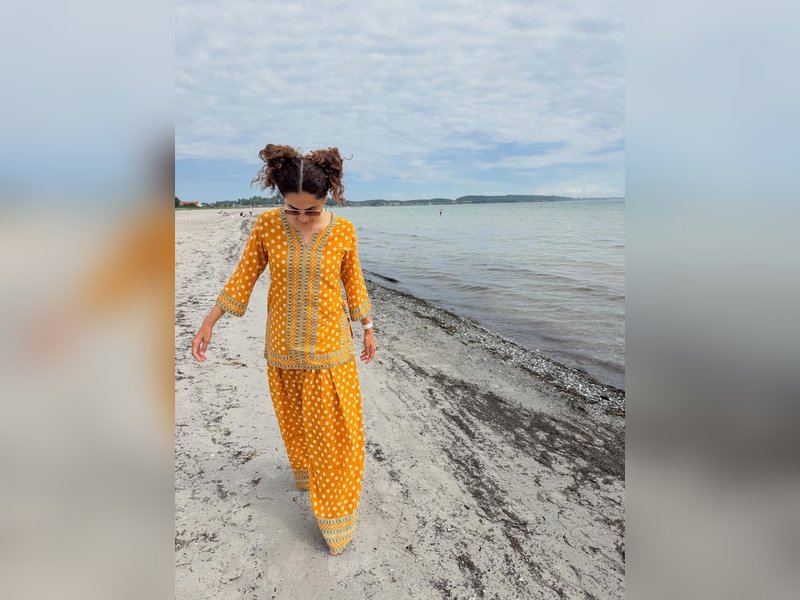 Taapsee Pannu finds solace by the sea: Picking up some thoughts