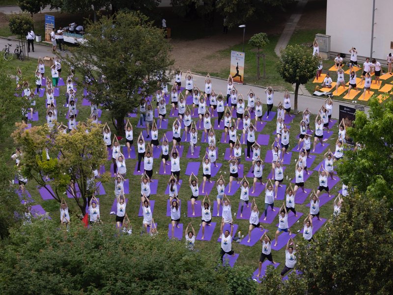 Yoga enthusiasts across world gear up for IDY 2026