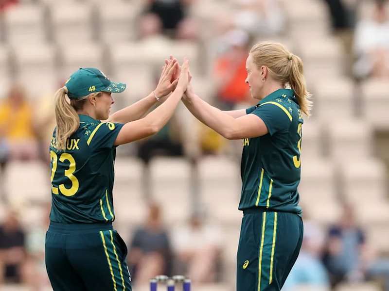 'Did my job pretty well today,' says Beth Mooney after match-winning 74 for Australia against Netherlands in the  